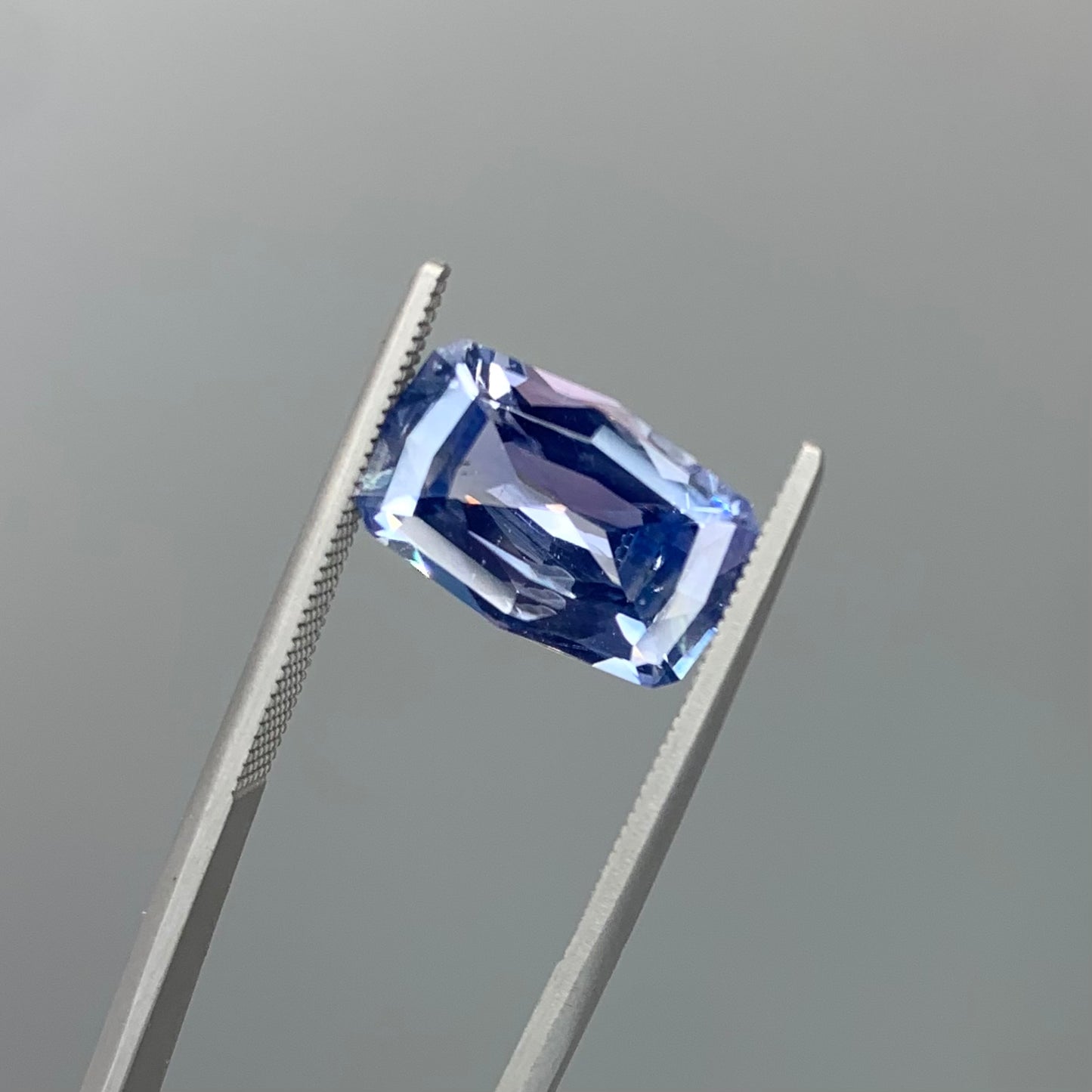 Steely Blue Cushion cut Sapphire 4.51ct