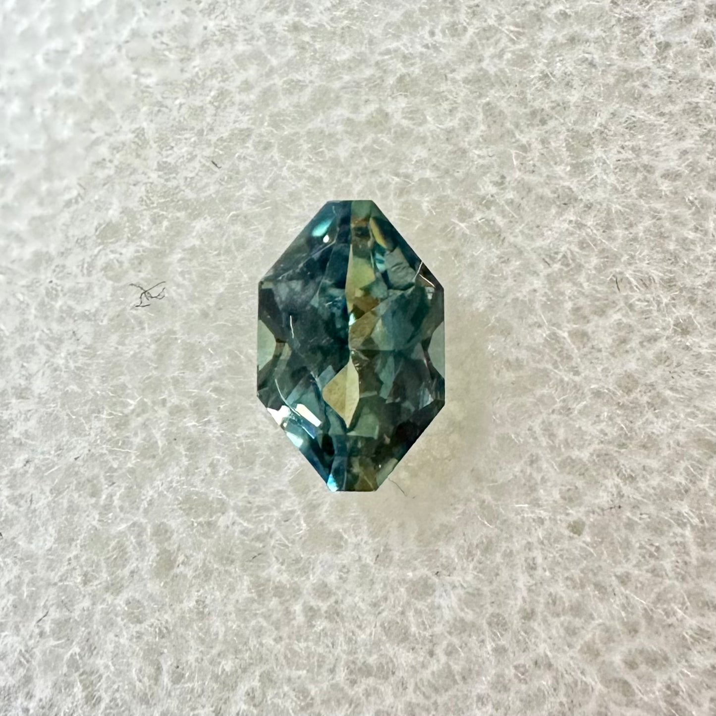 Duchess cut Parti-Color Sapphire 1.43ct
