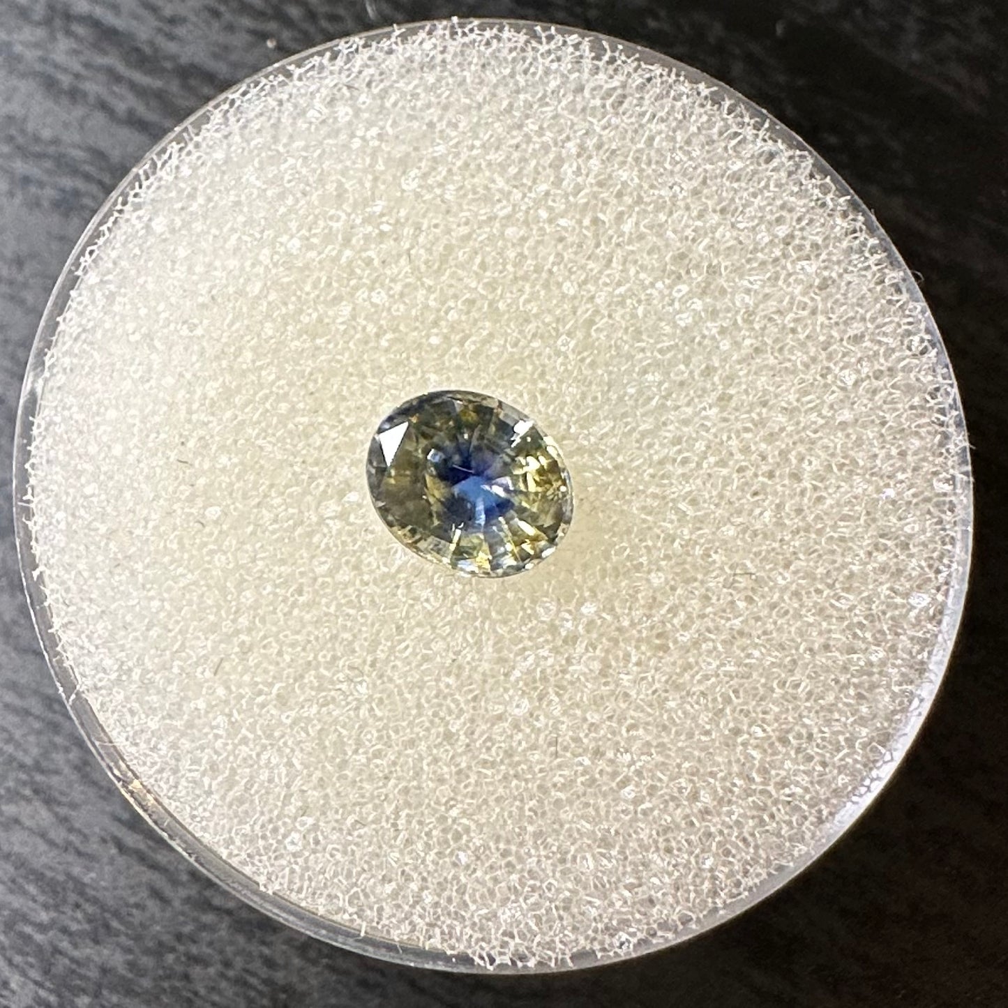Oval Parti-Color Sapphire 1.54ct